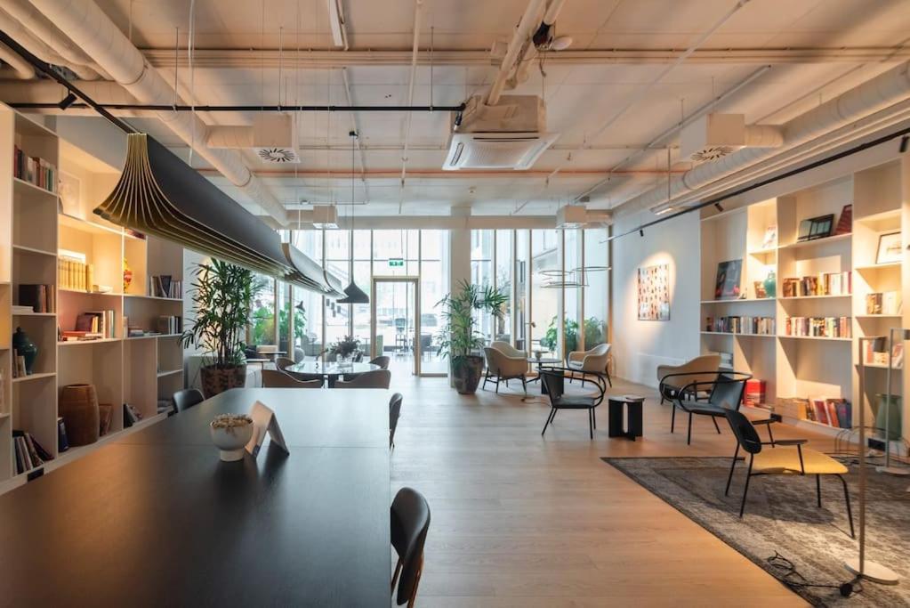 Appartamento Hoch Hinaus, Neu Und Stilvoll Mit Pool Am Dach Vienna Esterno foto