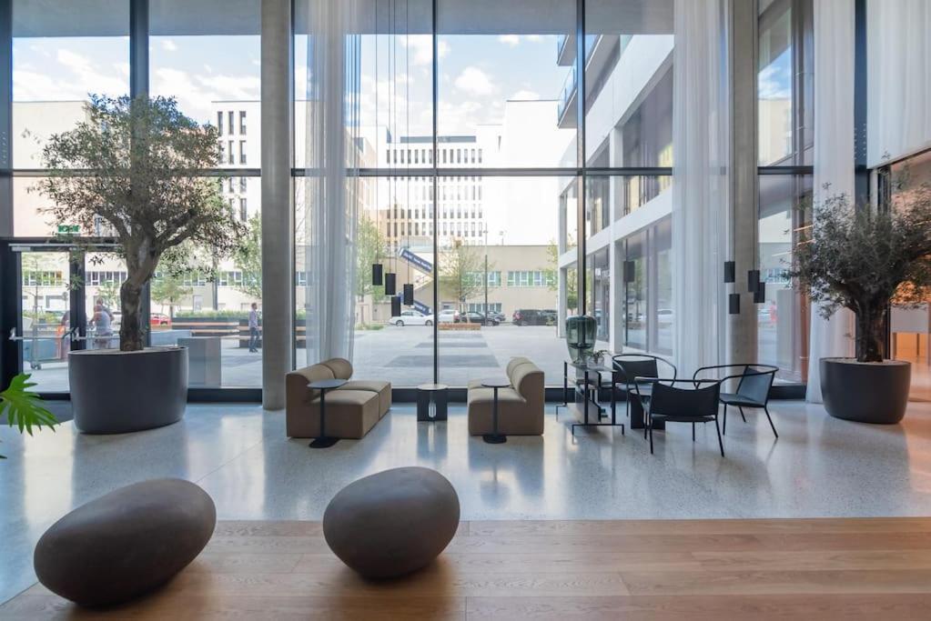 Appartamento Hoch Hinaus, Neu Und Stilvoll Mit Pool Am Dach Vienna Esterno foto