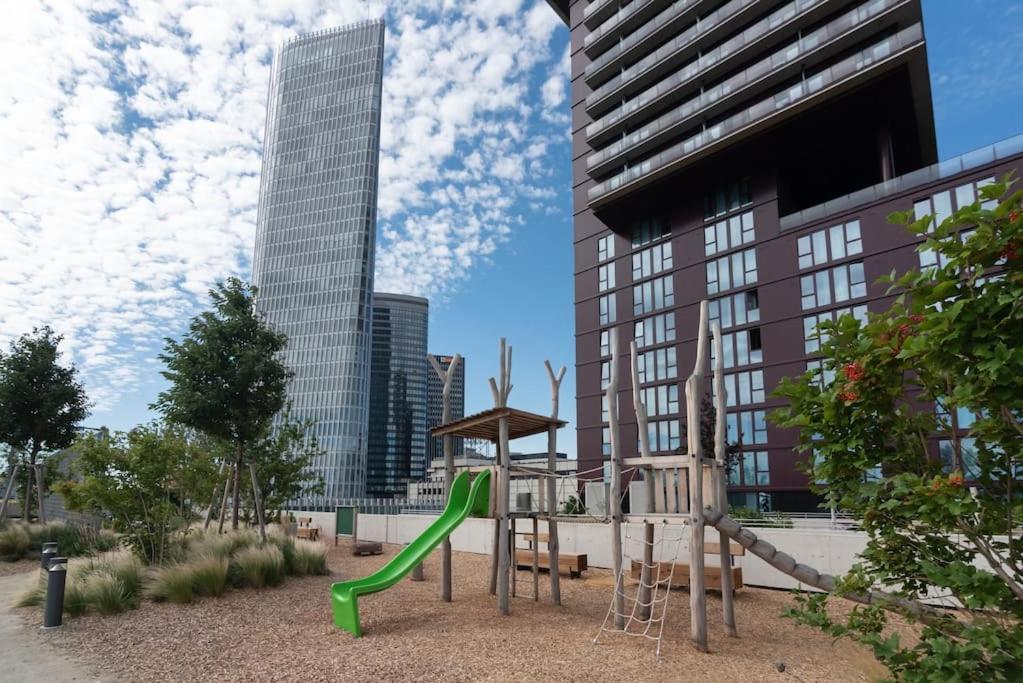 Appartamento Hoch Hinaus, Neu Und Stilvoll Mit Pool Am Dach Vienna Esterno foto